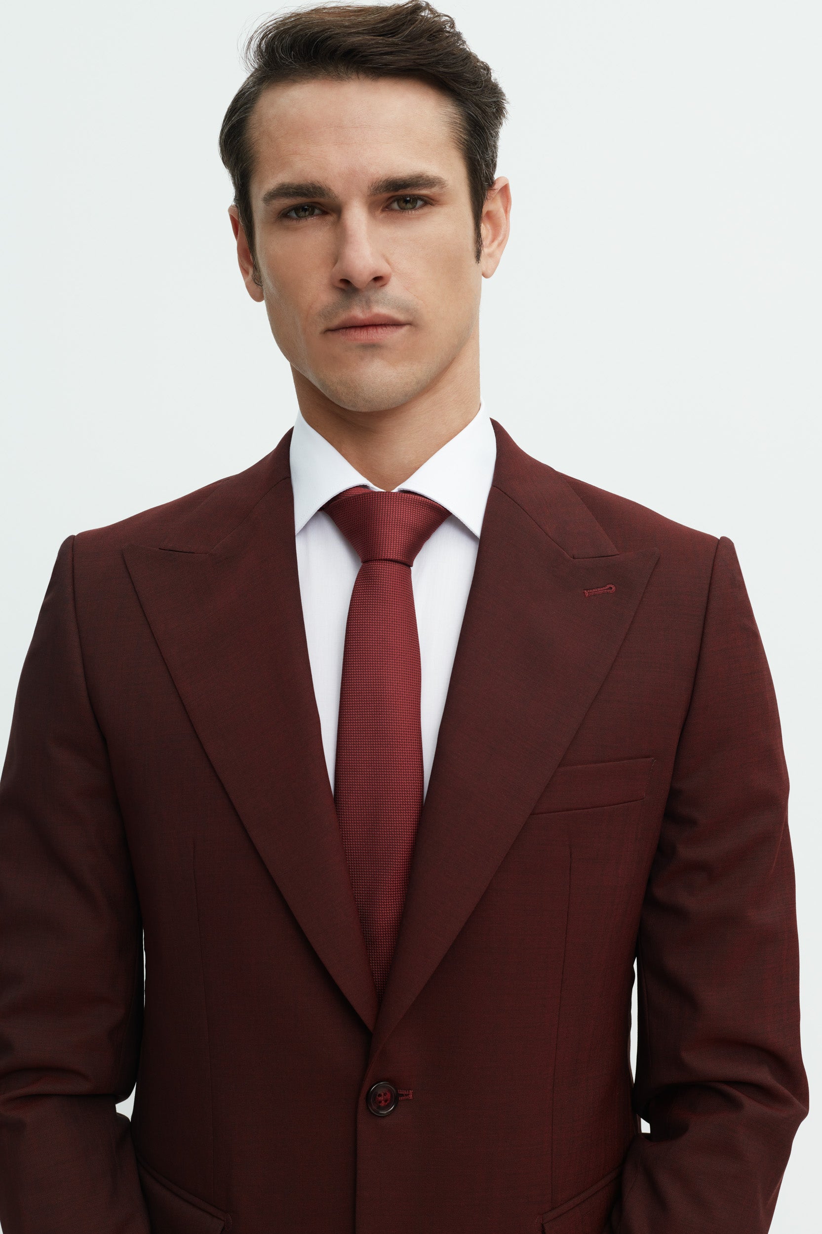 Bordeaux Peak Lapel Suit