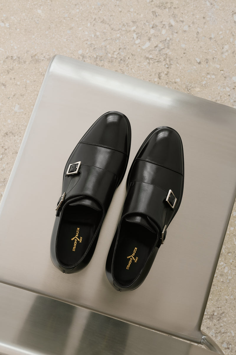 The Monkstrap Black