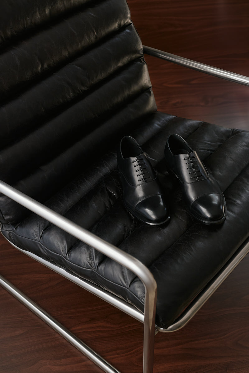 The Oxford Black